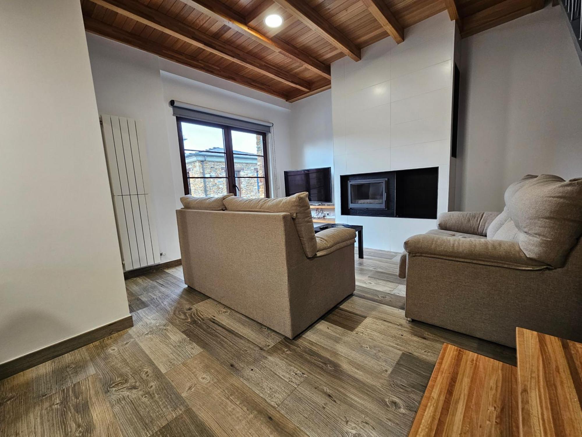 Apartamentos Rurales Lola Penarronda Castropol Exterior foto